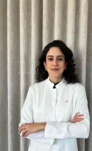 Imagem da Dra Isadora Rocha de Paiva, médica do corpo Clínico do Hospital de Olhos Rui Marinho - HORM